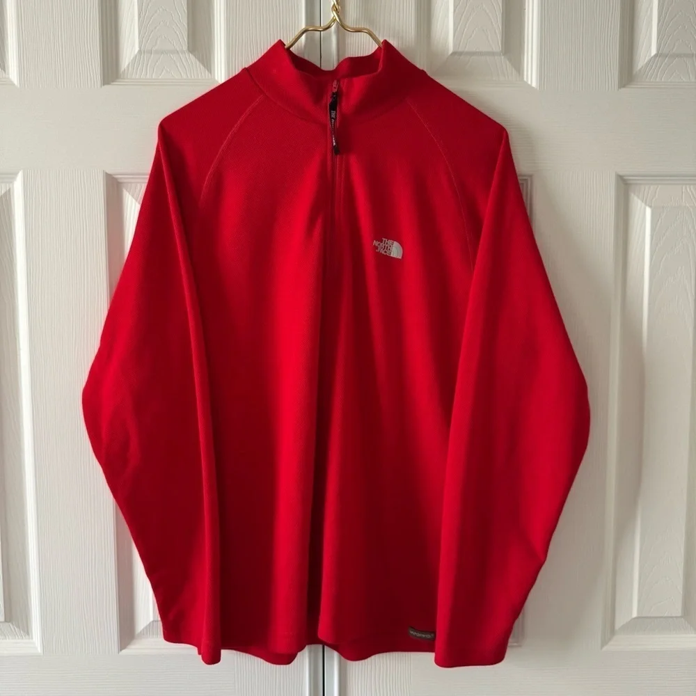 The North Face Men's Red Sweater Sweatshirt Size Medium